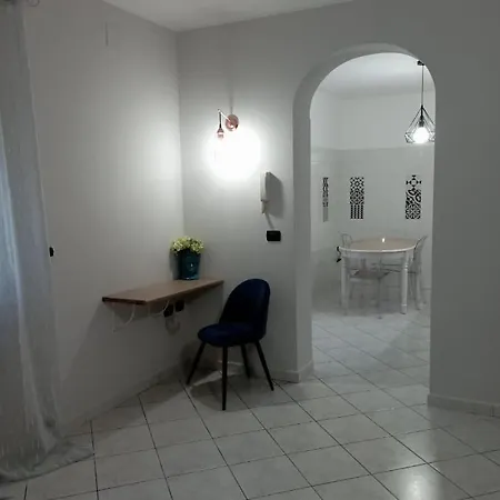 Casa Di Luna, Incantevole Bilo Con Idromassaggio * San Cesario di Lecce