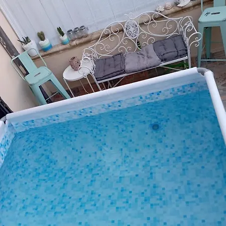 Casa Di Luna, Incantevole Bilo Con Idromassaggio Apartmán